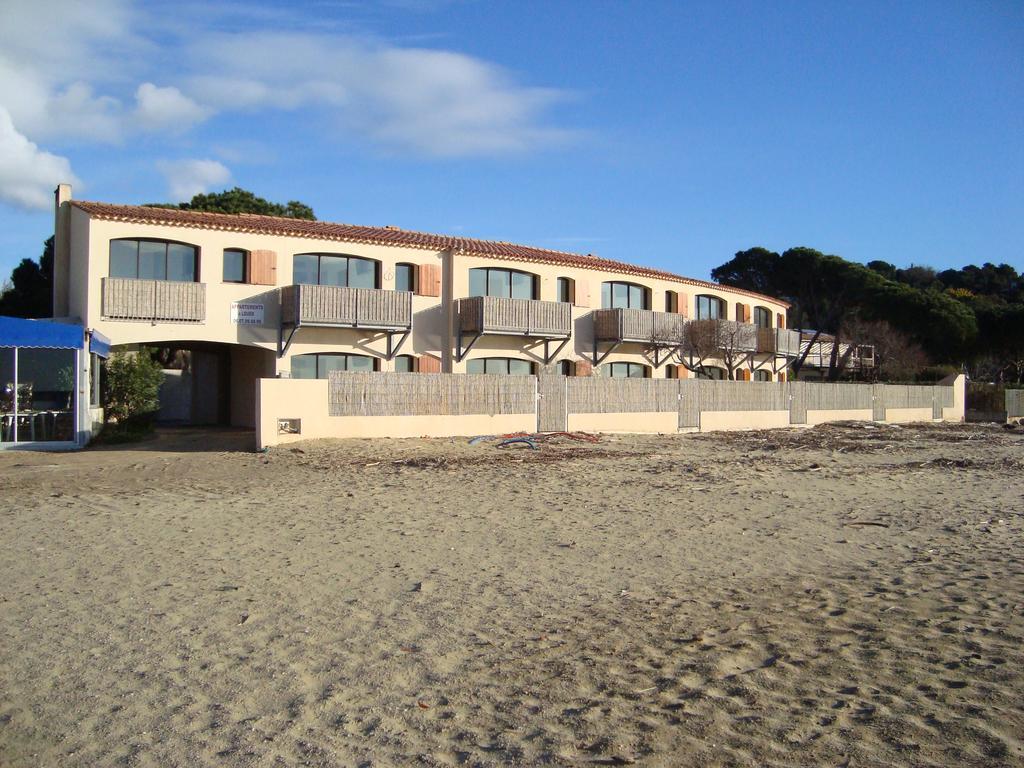 Residence Des Sables D'Or La Croix-Valmer Exterior photo